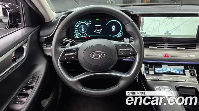 Hyundai Grandeur — Фото автомобиля 12