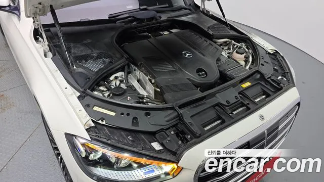 Mercedes-Benz S-Class — Фото автомобиля 4