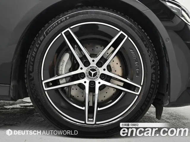 Mercedes-Benz E-Class W214 — Фото автомобиля 6