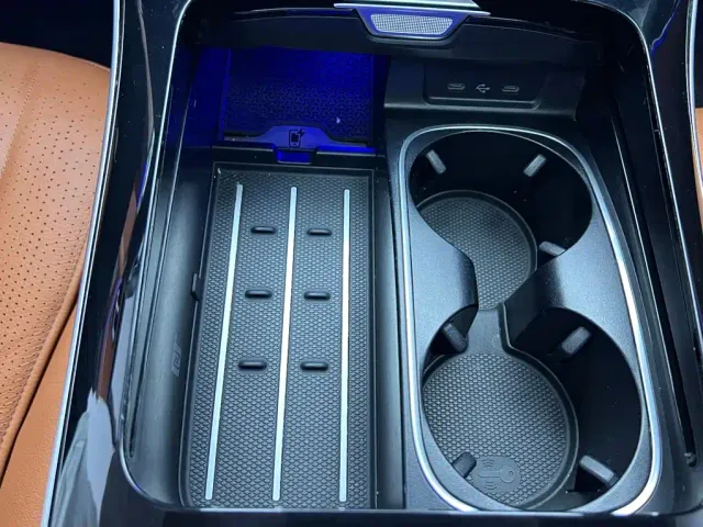 Mercedes-Benz S-Class — Фото автомобиля 9