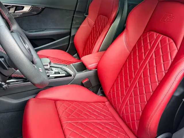Audi S4 — Фото автомобиля 8