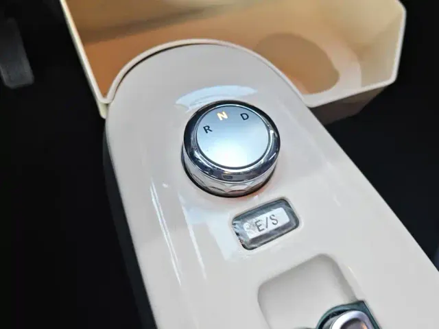 Changan Lumin — Фото автомобиля 16