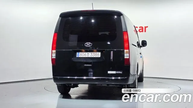 Hyundai Staria — Фото автомобиля 4