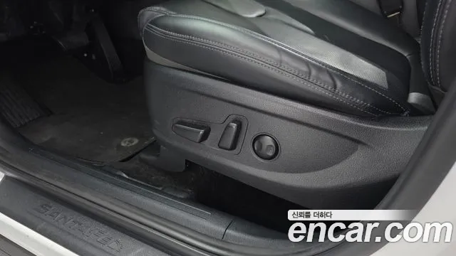 Hyundai Santa Fe New — Фото автомобиля 24