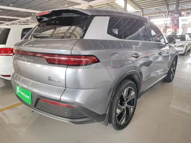 BYD Song Pro — Фото автомобиля 6