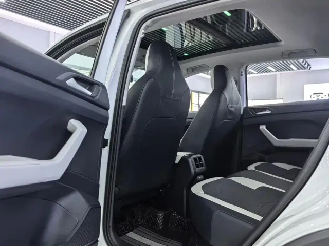 Volkswagen Tharu — Фото автомобиля 8