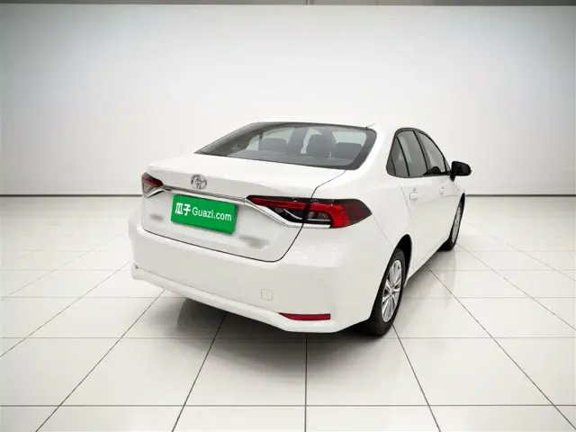 Toyota Corolla — Фото автомобиля 6