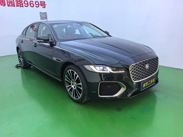 Jaguar XFL — Фото автомобиля 3