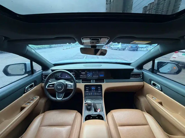 Li Auto ONE — Фото автомобиля 4