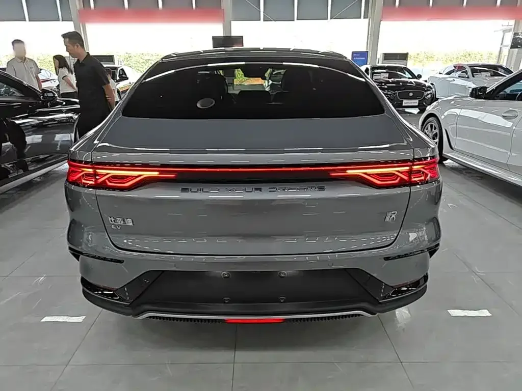 BYD Han 2024 EV Glory Edition 605KM FWD Premium — Фото автомобиля 3