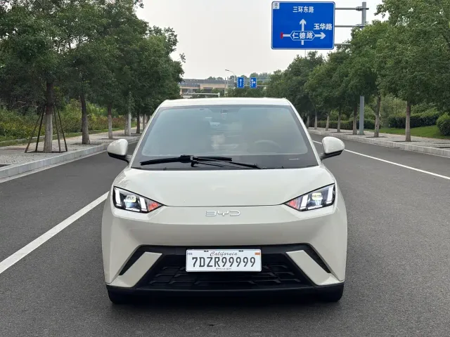 BYD Seagull — Фото автомобиля 2