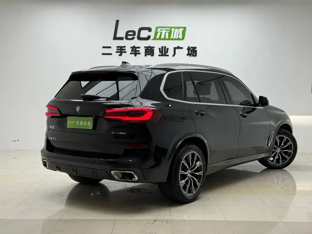 BMW X5 — Фото автомобиля 5