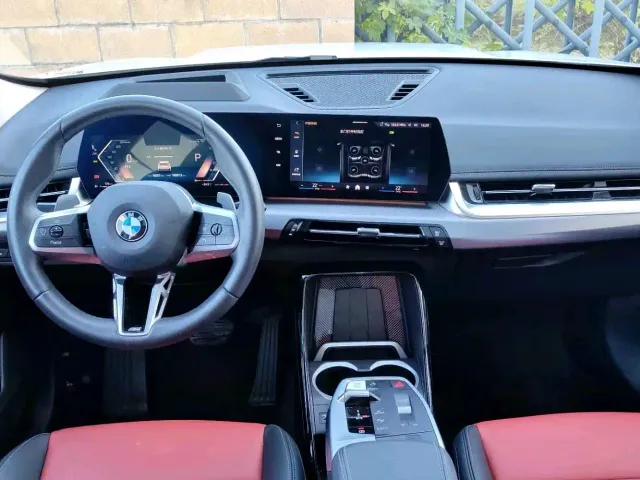 BMW X1 — Фото автомобиля 10