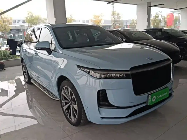 Li Auto ONE — Фото автомобиля 3