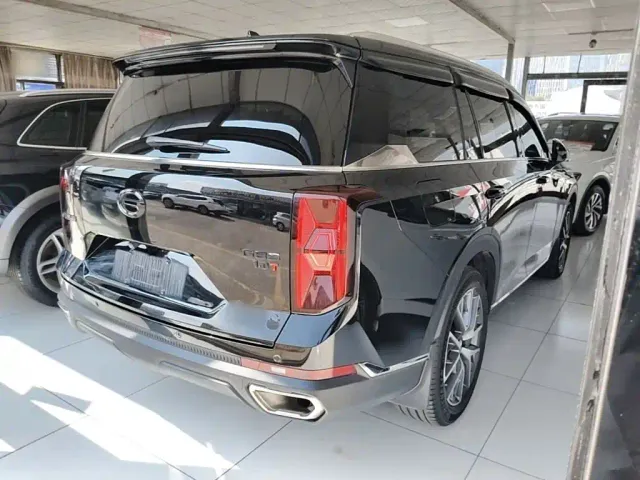 GAC Trumpchi GS8 — Фото автомобиля 4