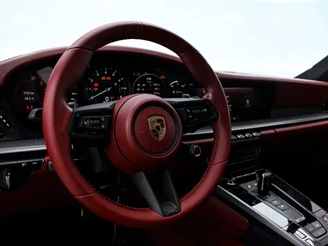 Porsche 911 — Фото автомобиля 7