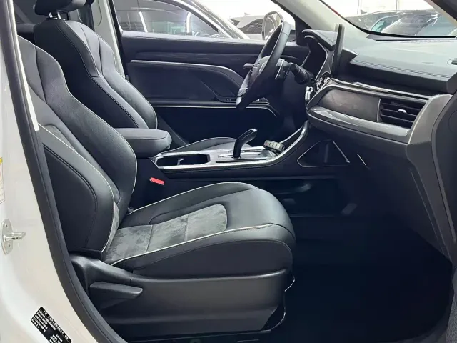 Haval H6 — Фото автомобиля 20