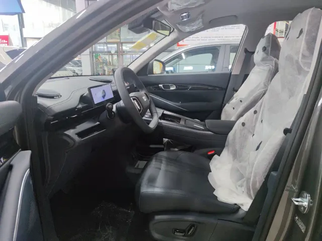 Geely Galaxy E5 — Фото автомобиля 6