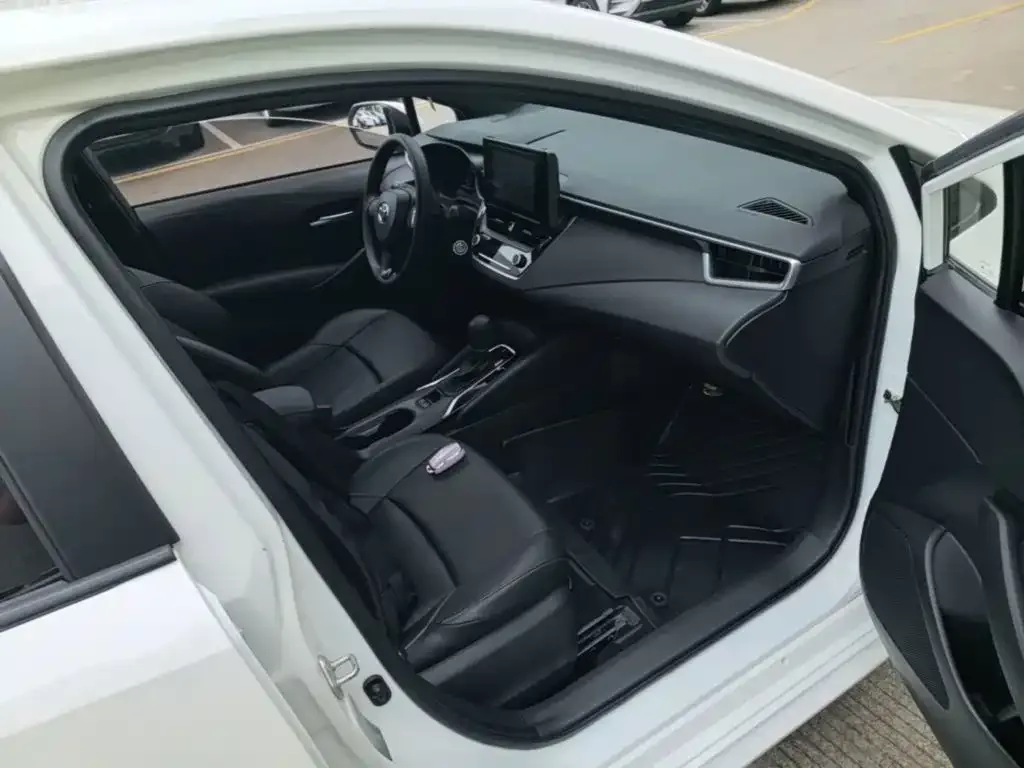 Toyota Levin 2022 TNGA 1.5L CVT Progressive Edition — Фото автомобиля 8