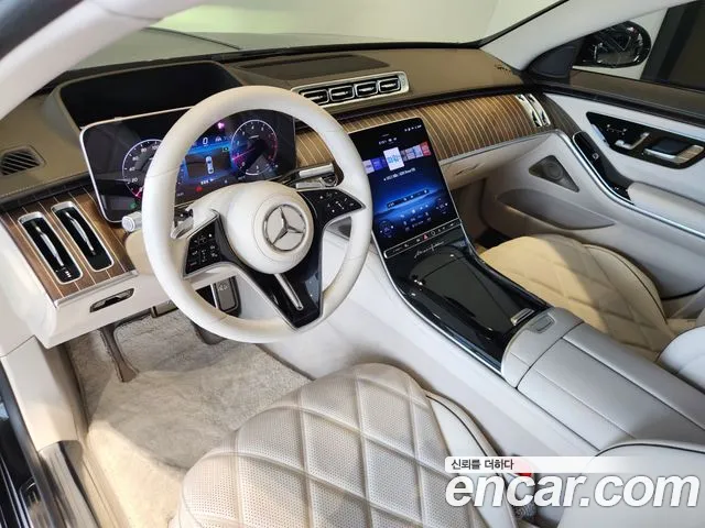 Mercedes-Benz S-Class — Фото автомобиля 12