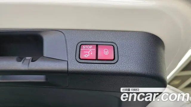 Mercedes-Benz GLB-Class — Фото автомобиля 29