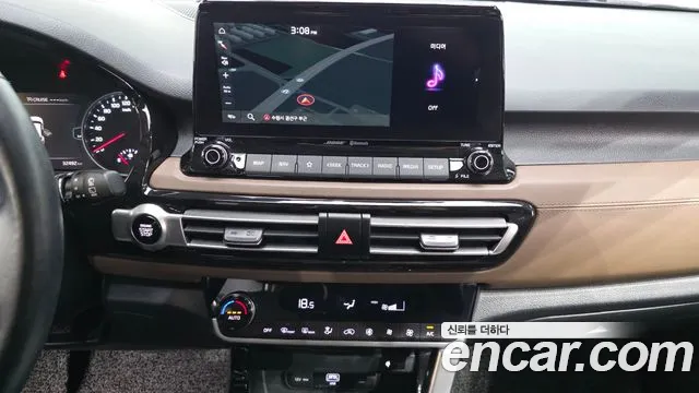 Kia Seltos — Фото автомобиля 13