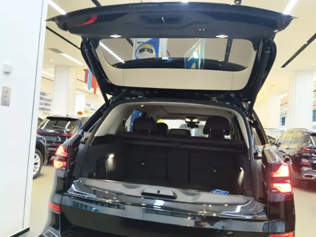 BMW X5 — Фото автомобиля 18