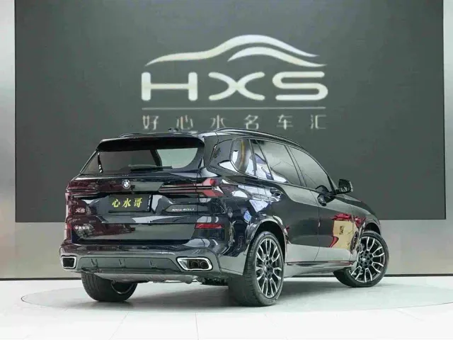 BMW X5 — Фото автомобиля 4
