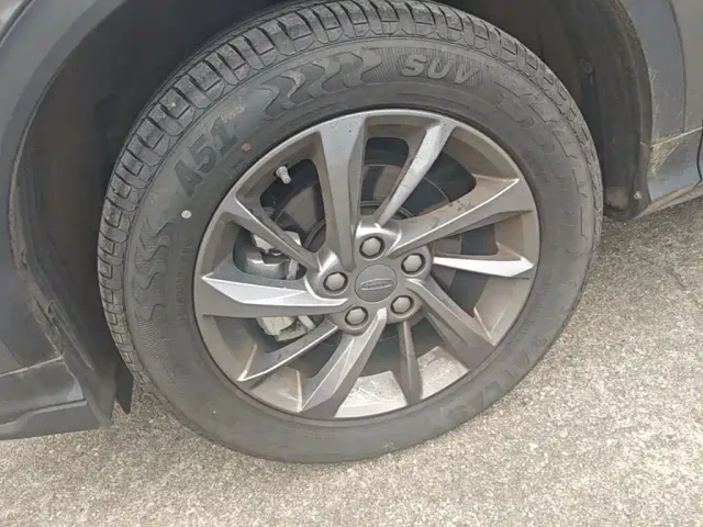 Geely Binyue — Фото автомобиля 22