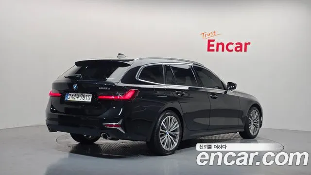 BMW 3-Series 3 серия (G20) 320d Touring Luxury — Фото автомобиля 2