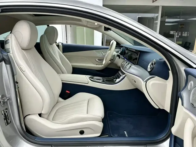 Mercedes-Benz E-Class — Фото автомобиля 5