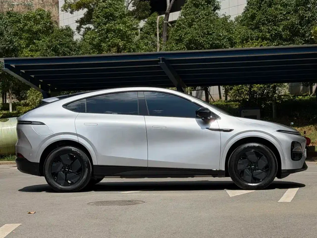 Xpeng G6 — Фото автомобиля 8