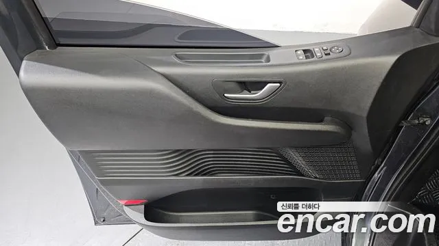 Hyundai Staria — Фото автомобиля 13
