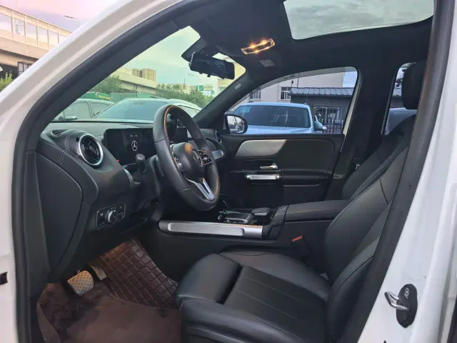 Mercedes-Benz GLB-Class — Фото автомобиля 6