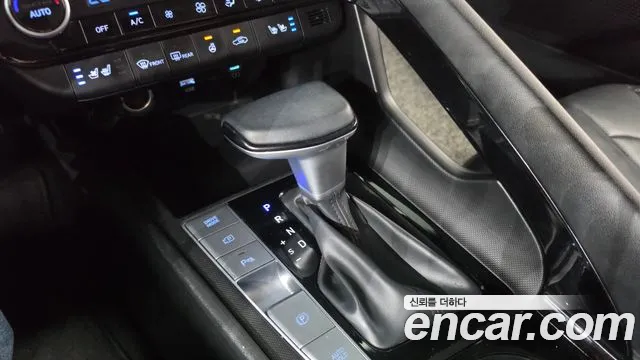 Hyundai Avante CN7 — Фото автомобиля 12