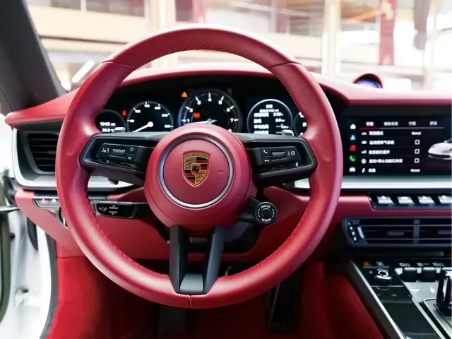 Porsche 911 — Фото автомобиля 11