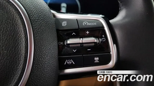 Kia Canival Carnival 4 поколение Дизель 9 мест Signature — Фото автомобиля 18