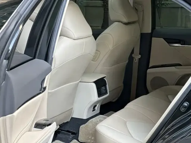 Toyota Camry 2021 2.0G Luxury Edition — Фото автомобиля 22