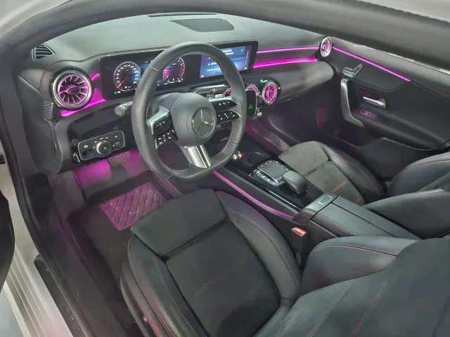 Mercedes-Benz A-Class — Фото автомобиля 6