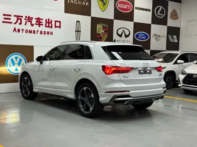 Audi Q3 — Фото автомобиля 4