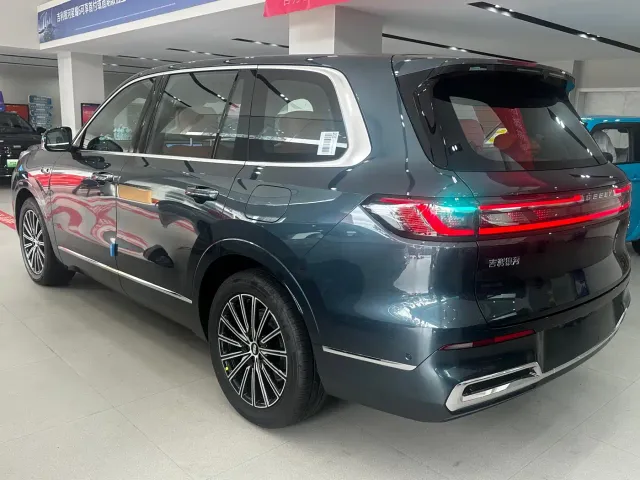 Geely Galaxy M9 — Фото автомобиля 3