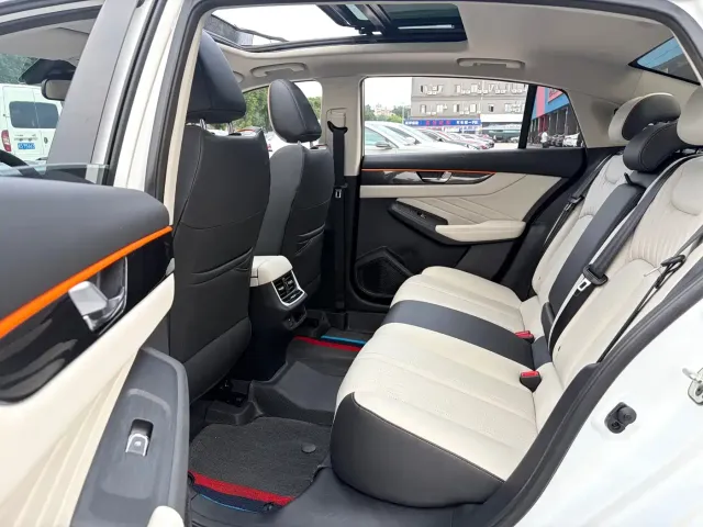 Dongfeng Aeolus Yixuan MAX 2021 1.5T Super Cool Dad Edition — Фото автомобиля 15