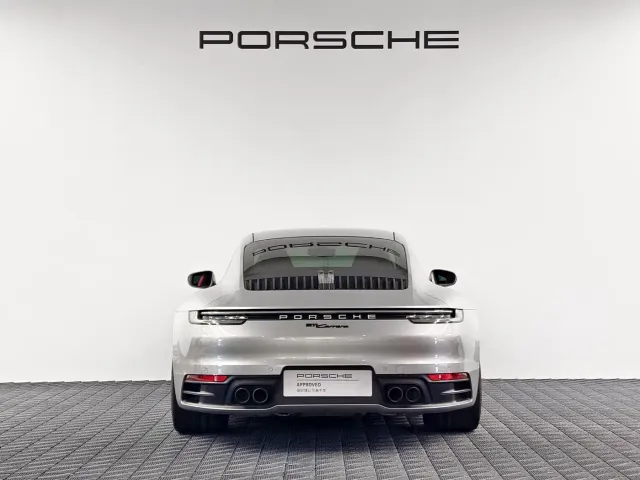 Porsche 911 — Фото автомобиля 6
