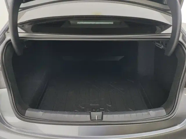 BYD Seal 05 DM-i — Фото автомобиля 4