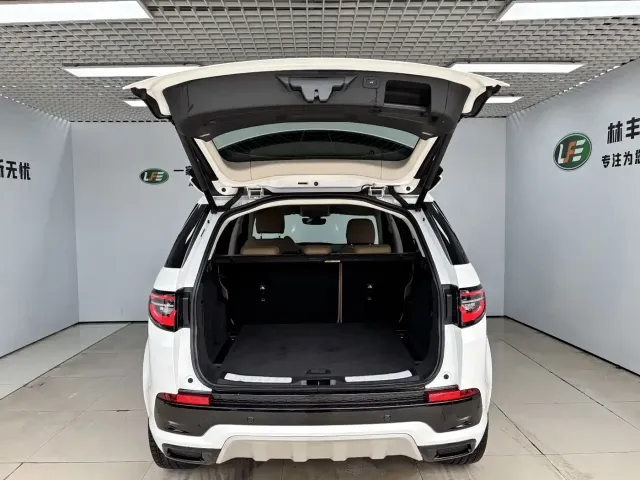 Land Rover Discovery Sport — Фото автомобиля 29