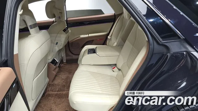 Hyundai Grandeur GN7 — Фото автомобиля 17