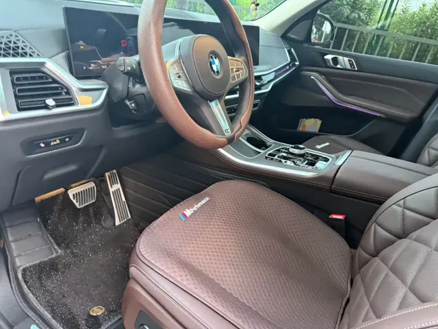 BMW X5 — Фото автомобиля 4