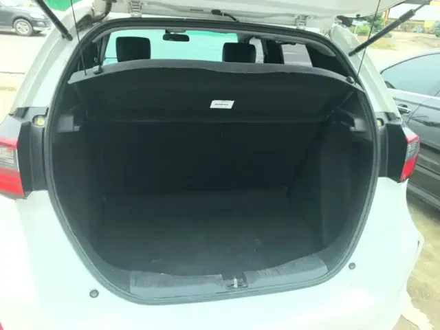 Honda Fit 2021 1.5L CVT Trend Edition — Фото автомобиля 18
