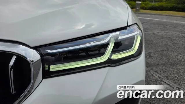 BMW 5-Series 5 серия (G30) — Фото автомобиля 19