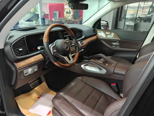 Mercedes-Benz GLS-Class — Фото автомобиля 7